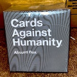 Cards against humanity- absurd box